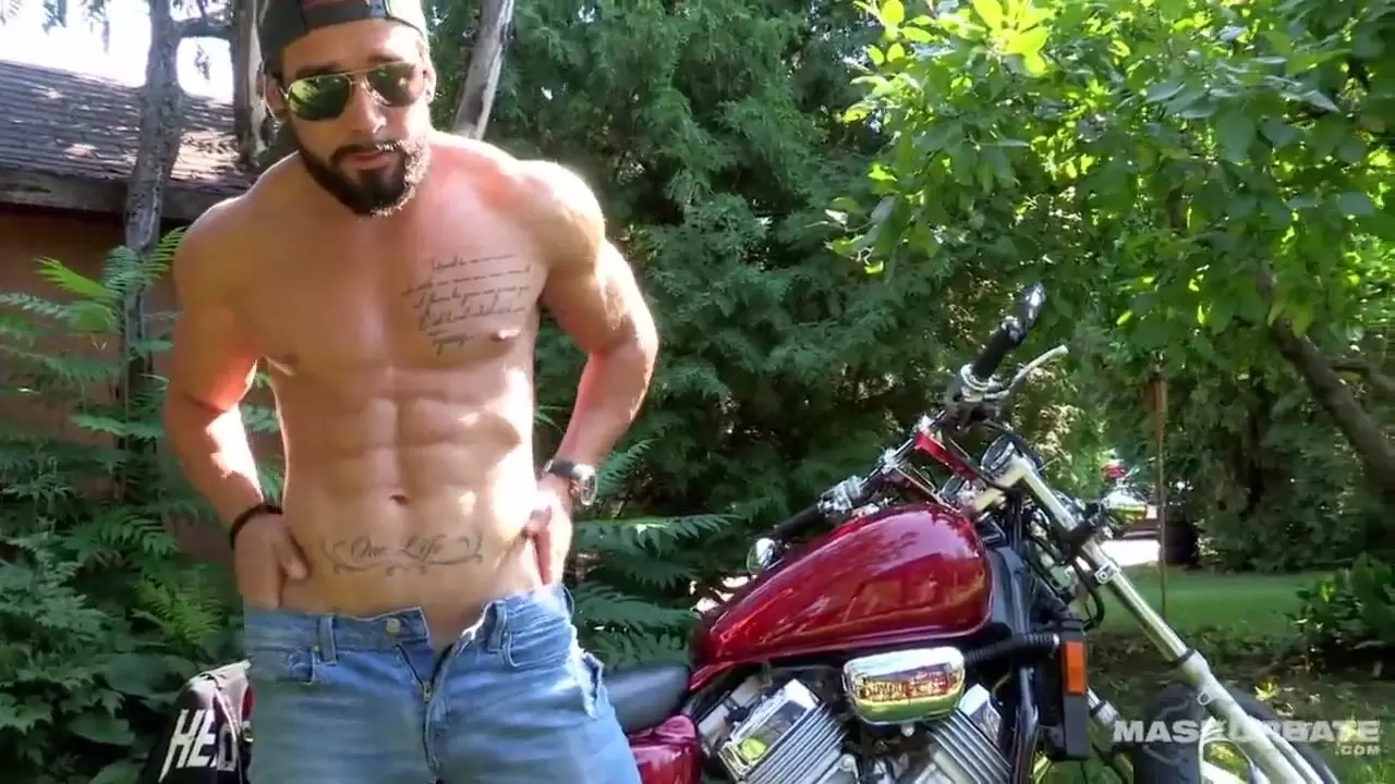 Maskurbate Hunky Biker Jerks Wang Outside watch online