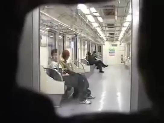 Трахнул в метро - смотреть онлайн порно видео