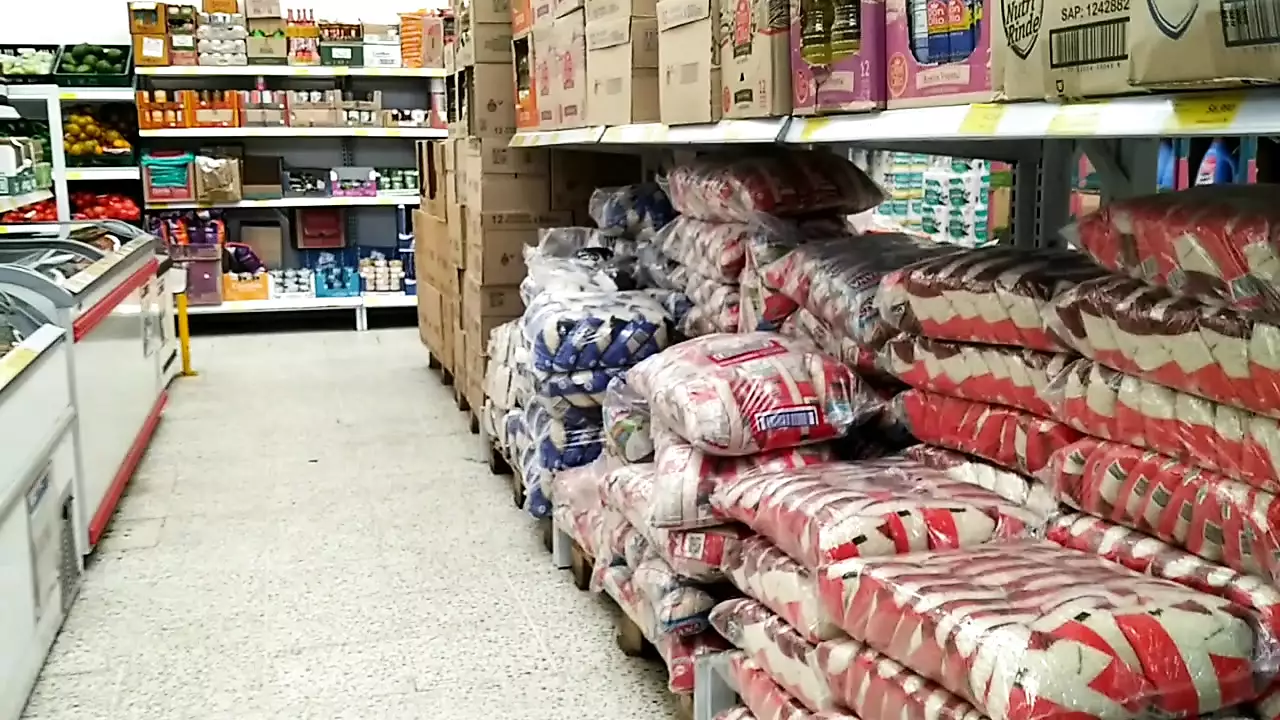 dejar la leche en el supermercado